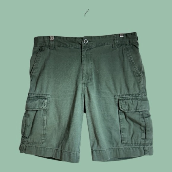 Merona Other - MERONA Army Green Khaki Cargo Shorts 100% Cotton Size 34” Waist
